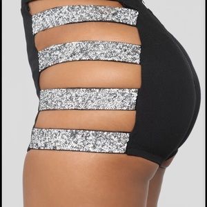 See Me Sparkle Shorts - Black